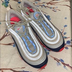 Women’s Nike Air Max 97